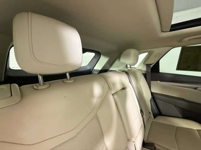 Used 2020 Cadillac XT5 Premium Luxury FWD image 25