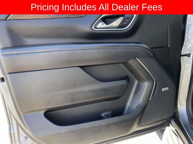 Used 2021 Chevrolet Suburban Premier w/ Premium Package AWD/4WD image 21