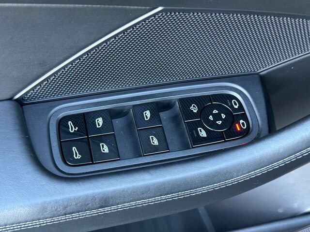 Used 2018 Porsche Panamera 4S AWD/4WD image 14