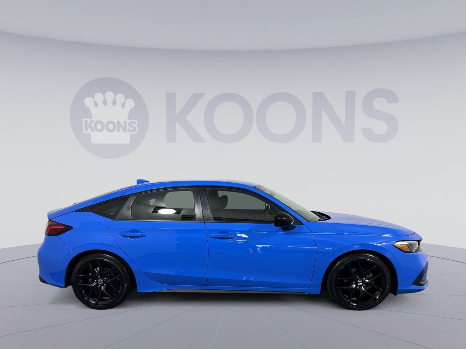 Used 2023 Honda Civic Sport image 8