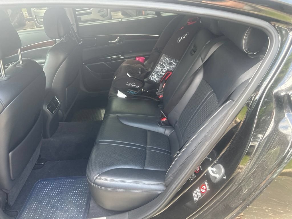 Used 2015 Kia K900 Luxury RWD image 14