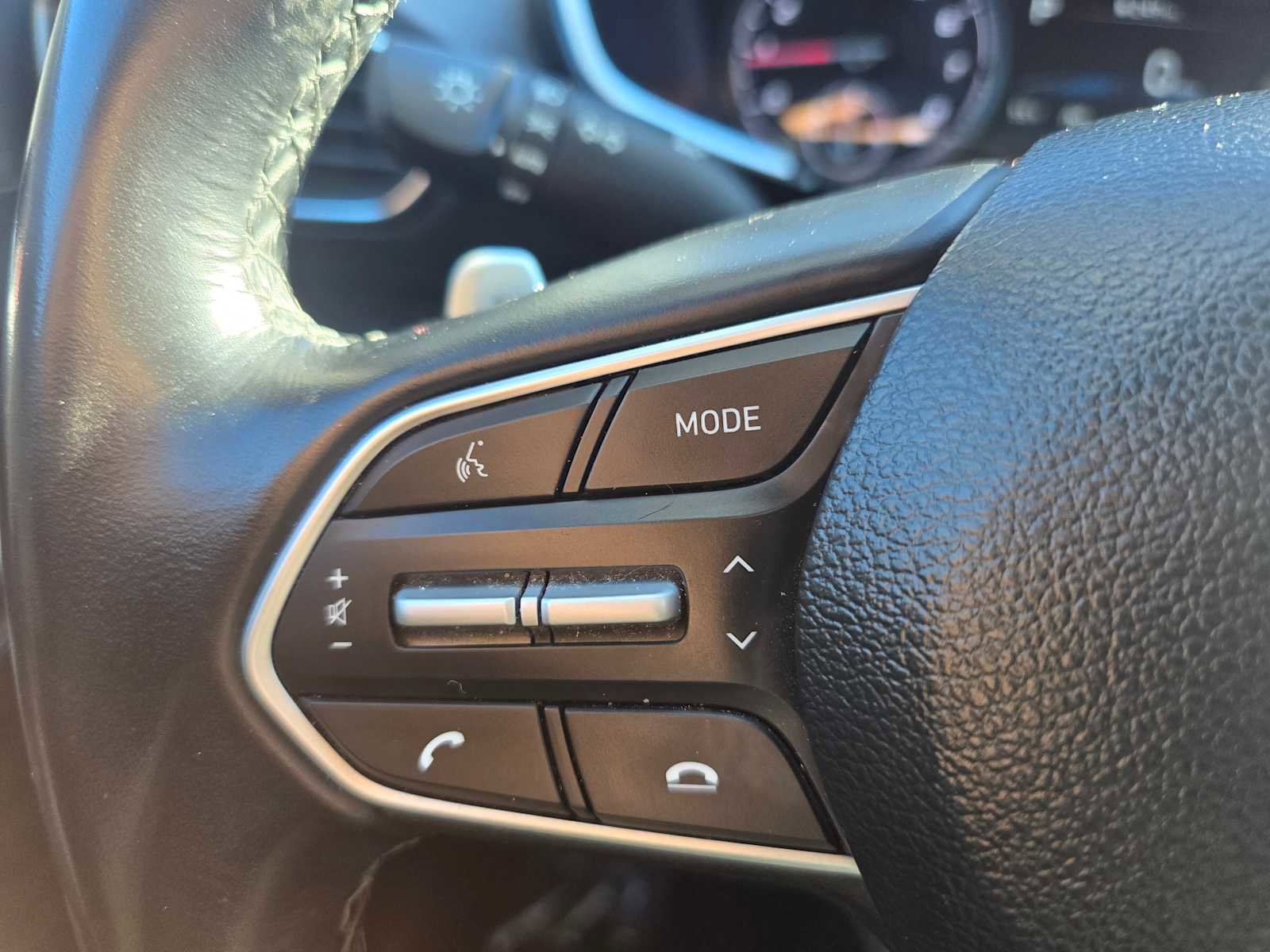 Used 2023 Hyundai Santa Fe SEL image 32