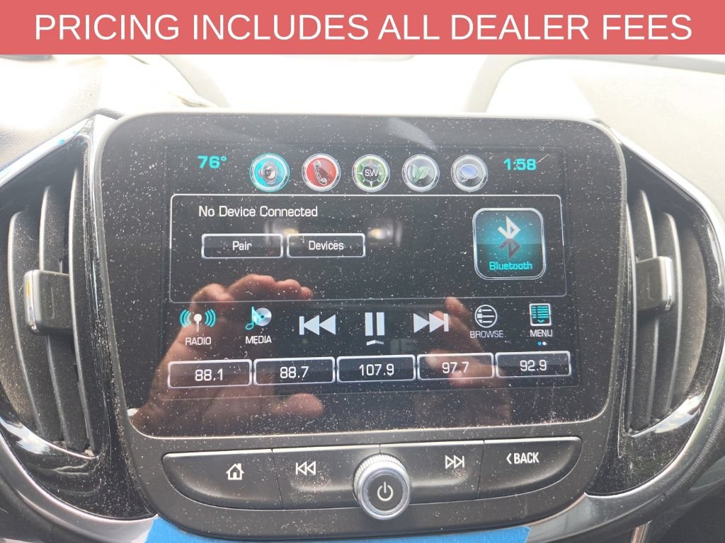 Used 2017 Chevrolet Volt Premier w/ Driver Confidence Package FWD image 7