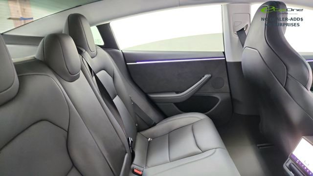 Used 2024 Tesla Model 3 Performance AWD/4WD image 25