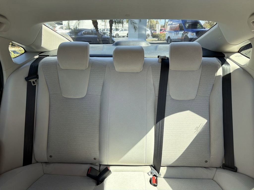 Used 2019 Honda Insight LX image 14