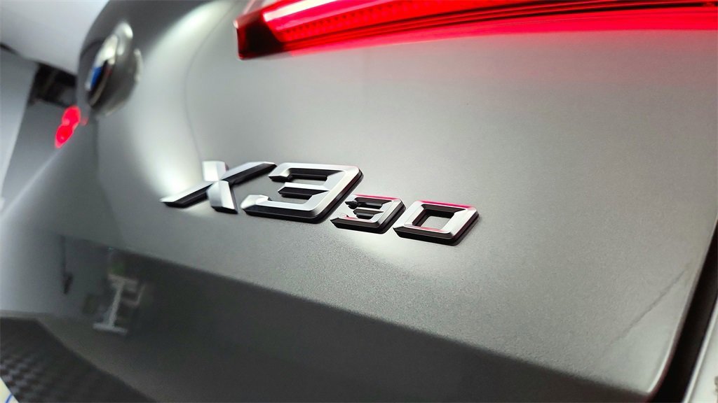 Used 2025 BMW X3 xDrive30i w/ Premium Package image 19