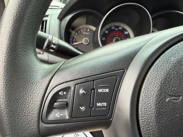 Used 2011 Kia Forte EX FWD image 22