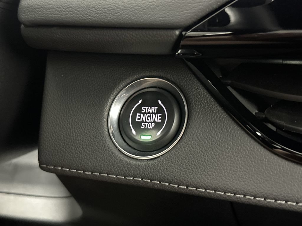 Used 2026 Buick Enclave Avenir w/ Super Cruise Package AWD/4WD image 18