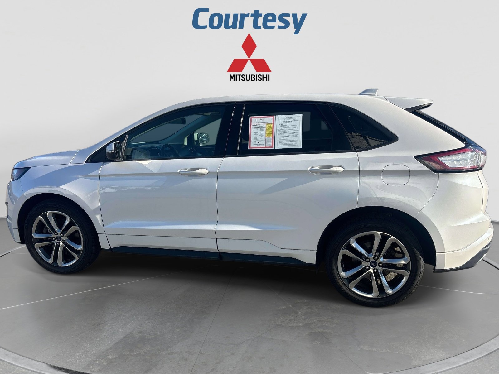 Used 2018 Ford Edge Sport w/ Technology Package AWD/4WD image 2