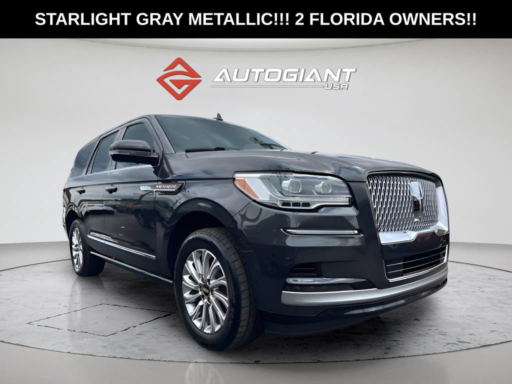 Used 2023 Lincoln Navigator 4WD image 14
