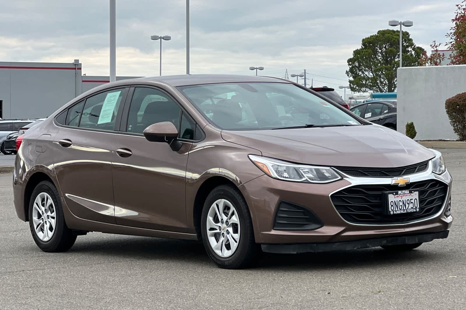 Used 2019 Chevrolet Cruze LS FWD image 5