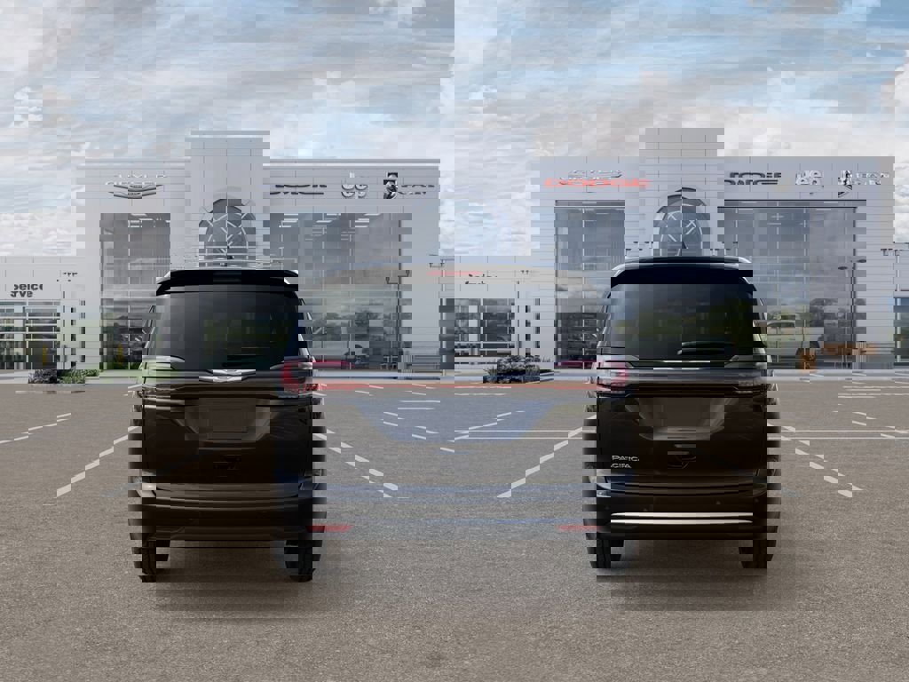 New 2026 Chrysler Pacifica Select image 7