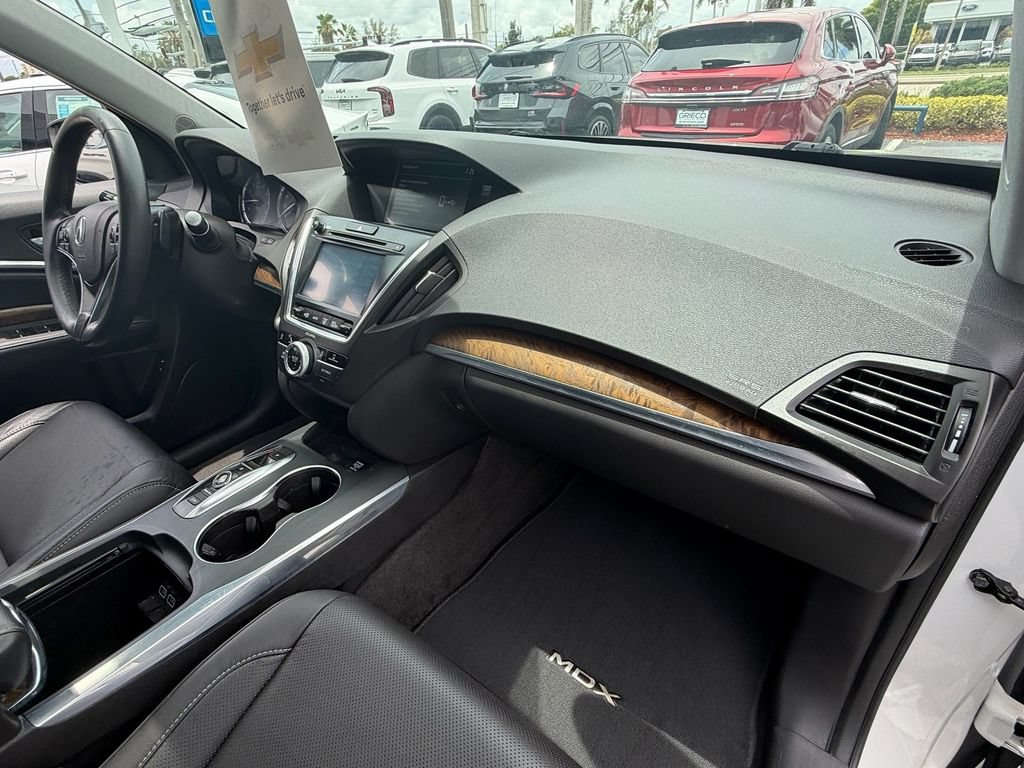 Used 2020 Acura MDX w/ Technology Package FWD image 19
