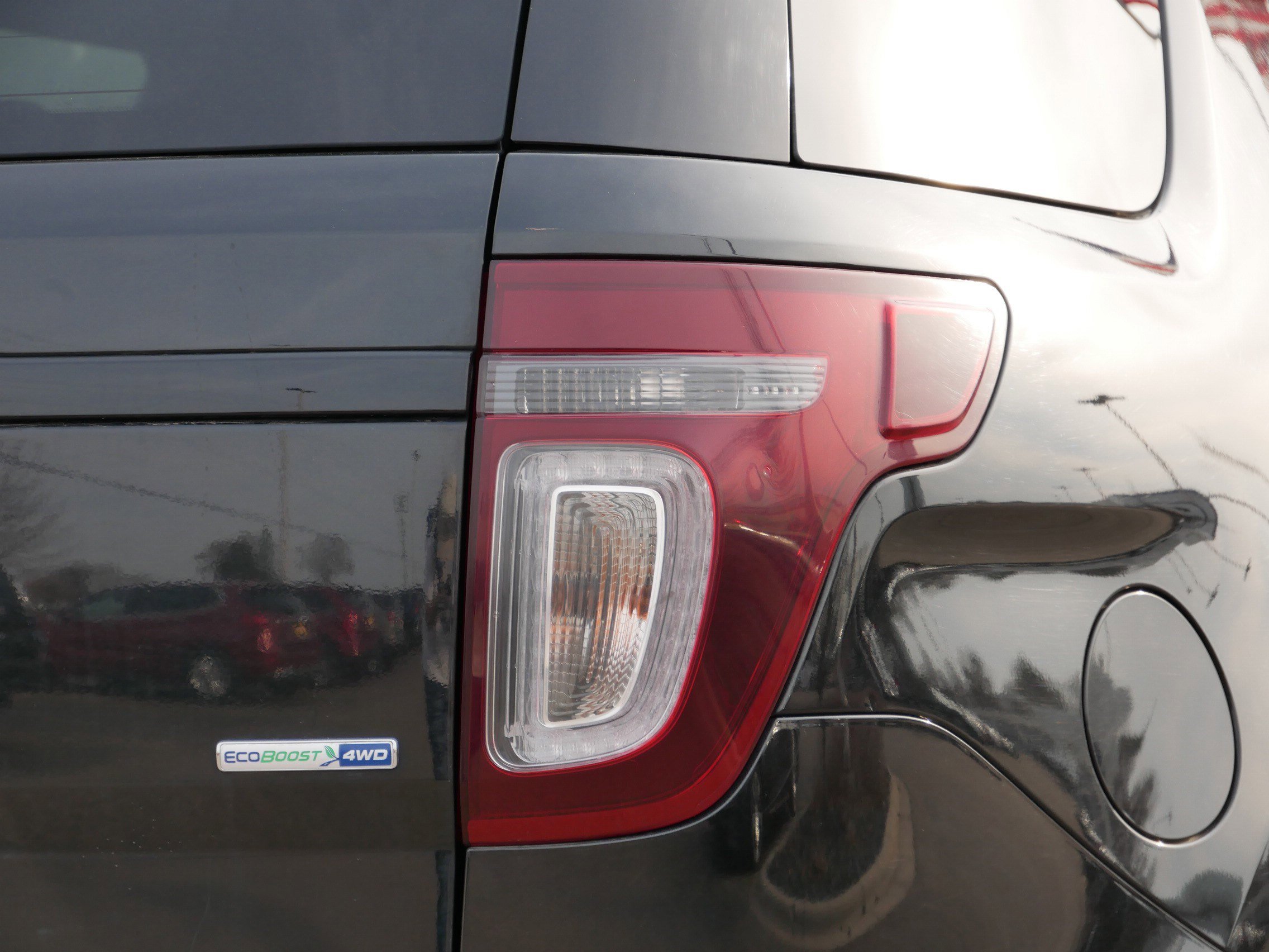 Used 2015 Ford Explorer Sport w/ Equipment Group 401A image 17