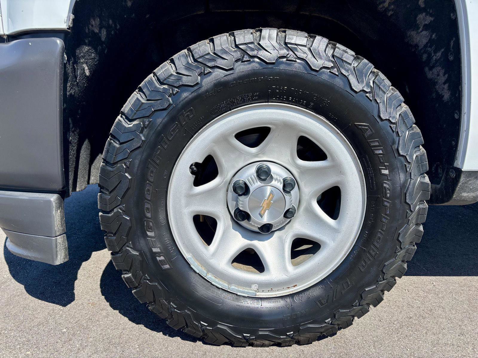 Used 2018 Chevrolet Silverado 1500 W/T w/ WT Convenience Package AWD/4WD image 21