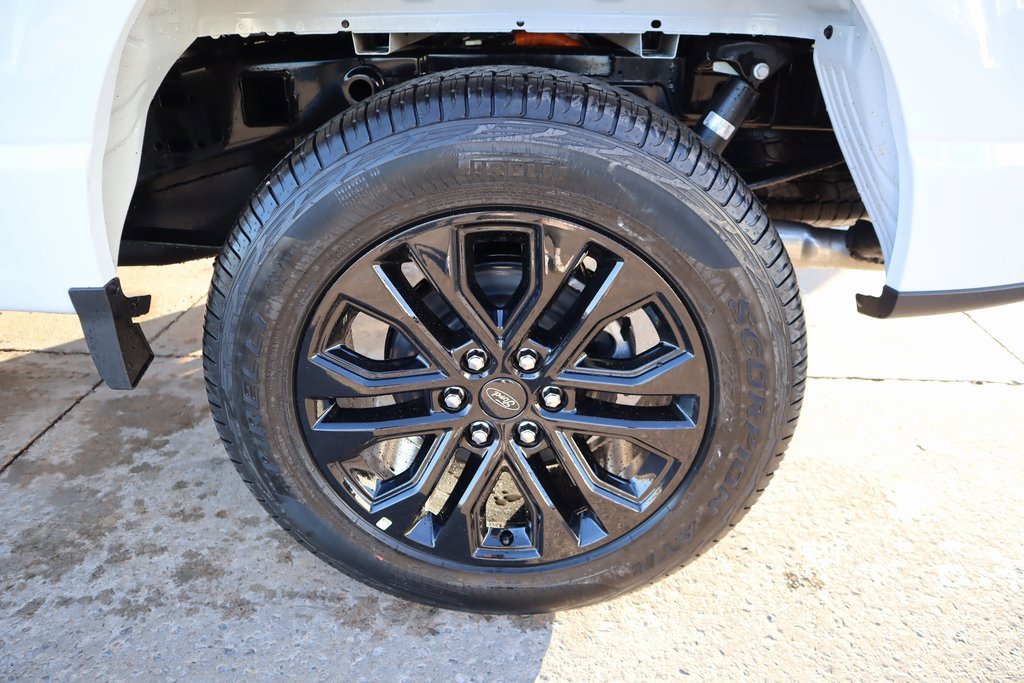 New 2025 Ford F150 XLT w/ Equipment Group 302A MID image 20