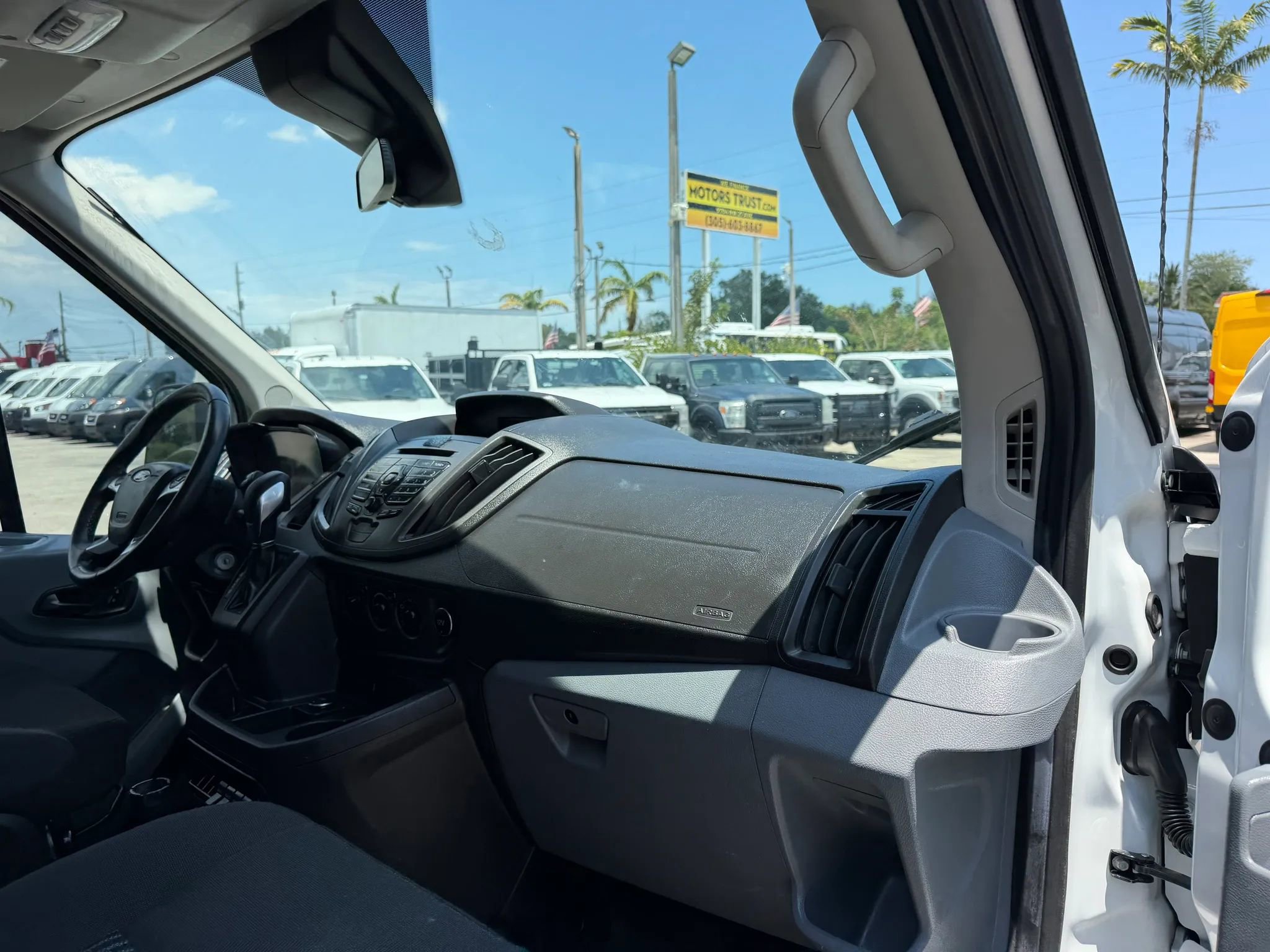Used 2019 Ford Transit 250 148 Medium Roof w/ Exterior Upgrade Package RWD image 17