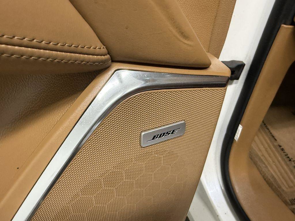 Used 2016 Cadillac Escalade ESV Platinum image 25