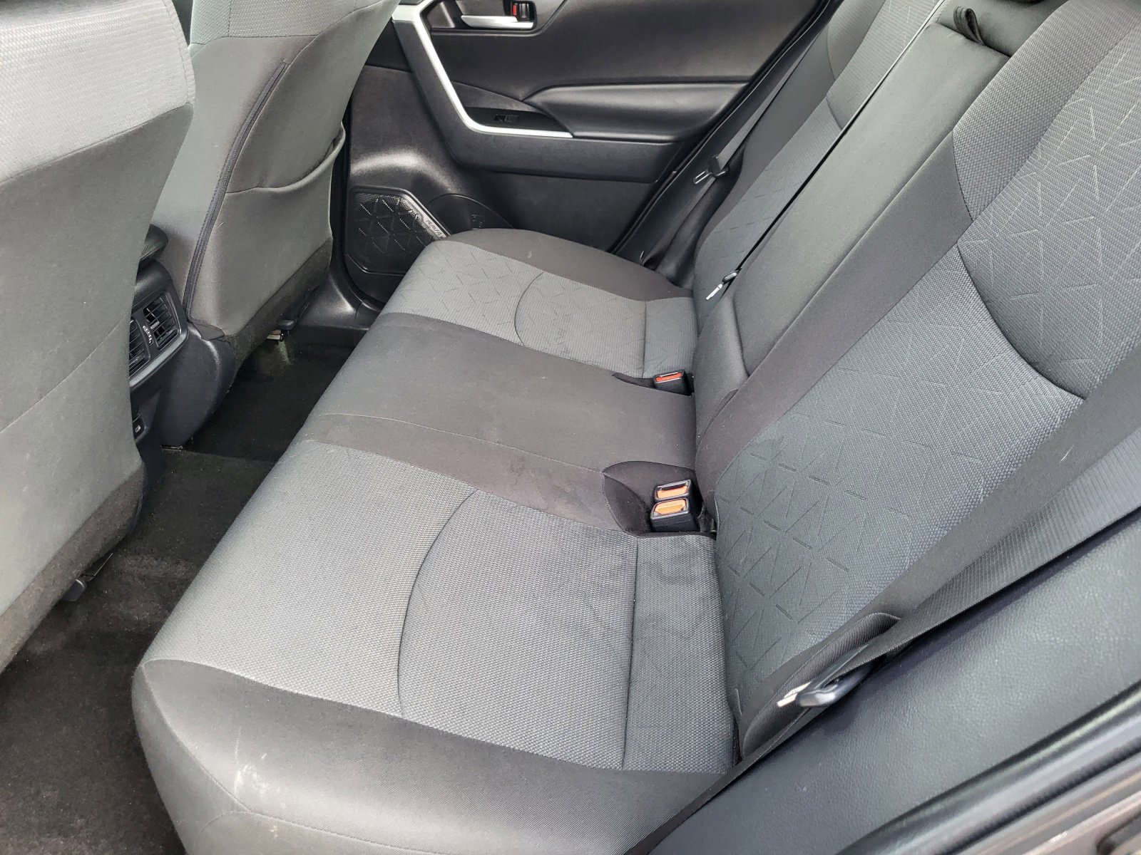 Certified 2025 Toyota RAV4 XLE w/ Convenience Package image 17