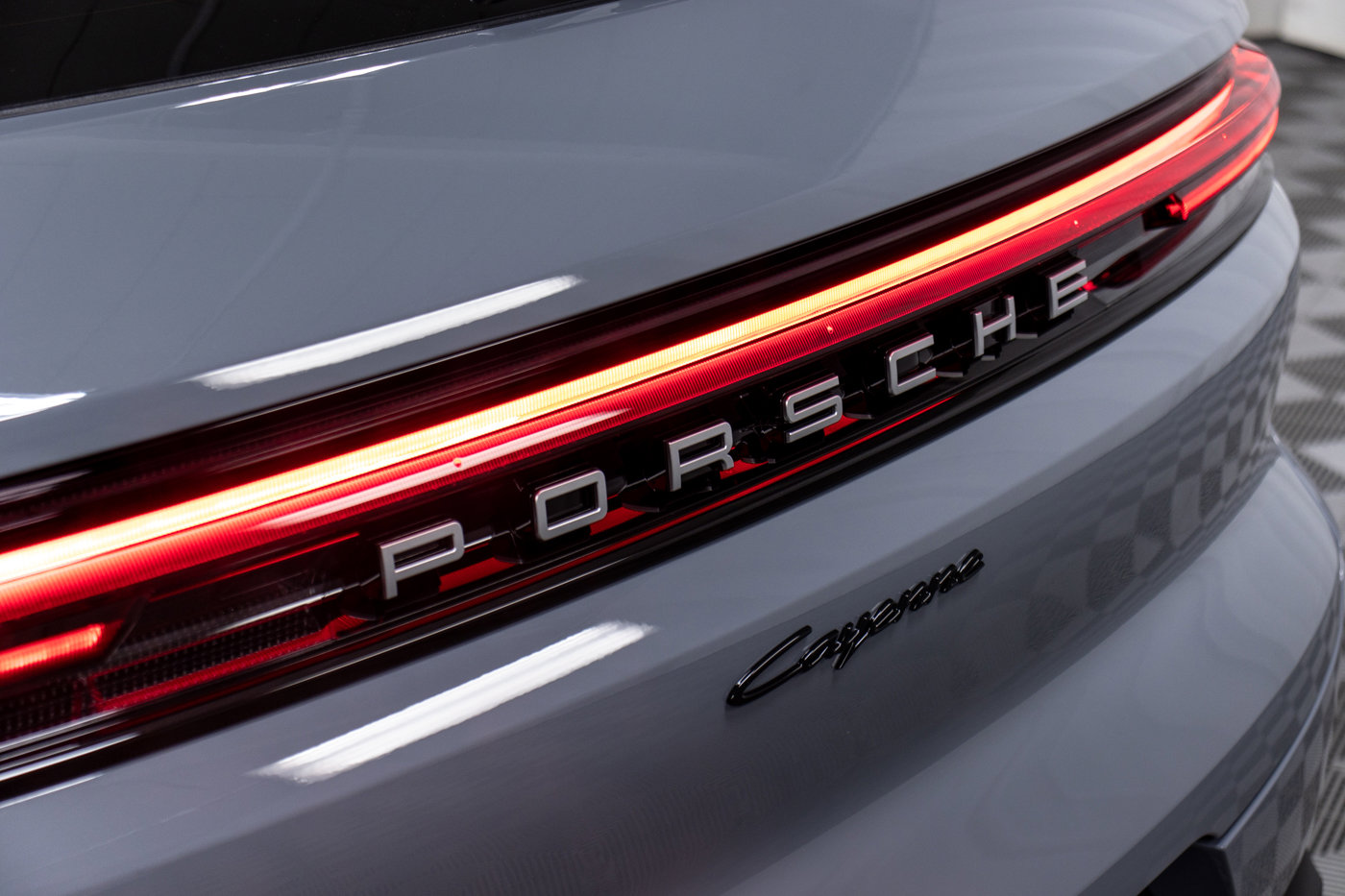 New 2025 Porsche Cayenne image 29