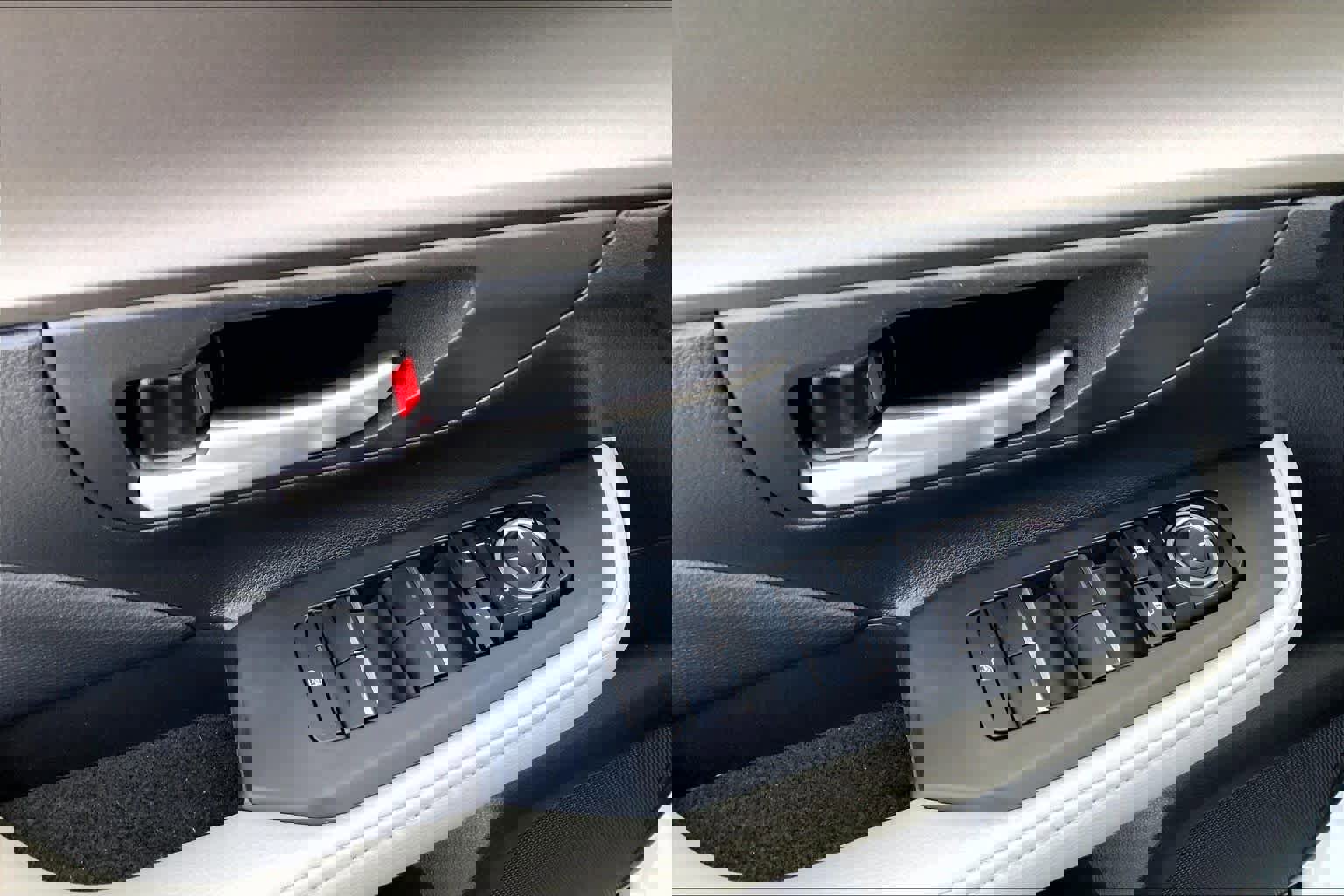 Used 2024 Toyota Grand Highlander XLE image 36