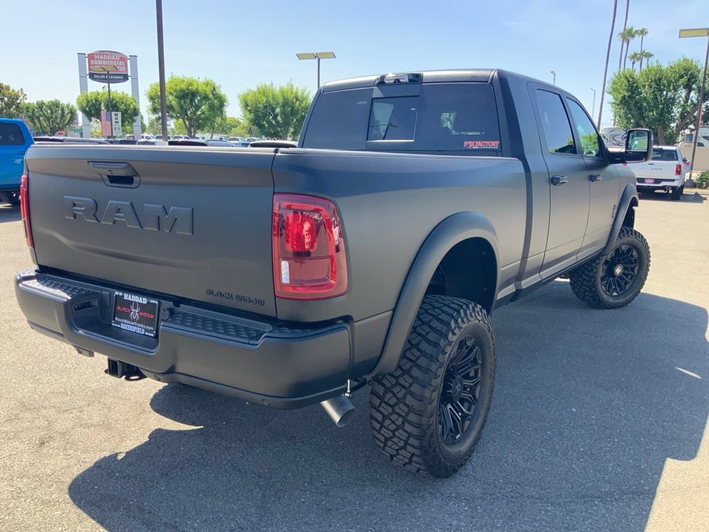 New 2026 RAM 2500 Laramie w/ Night Edition AWD/4WD image 5