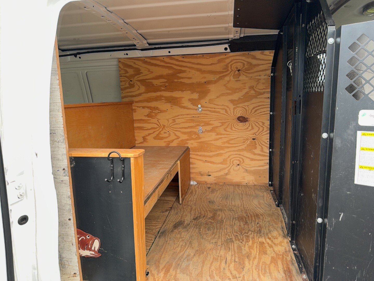 Used 2014 Ford E-350 and Econoline 350 Extended Super Duty w/ Power Group RWD image 15