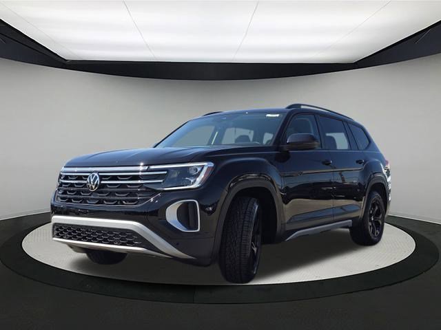 New 2025 Volkswagen Atlas Peak Edition SE image 3