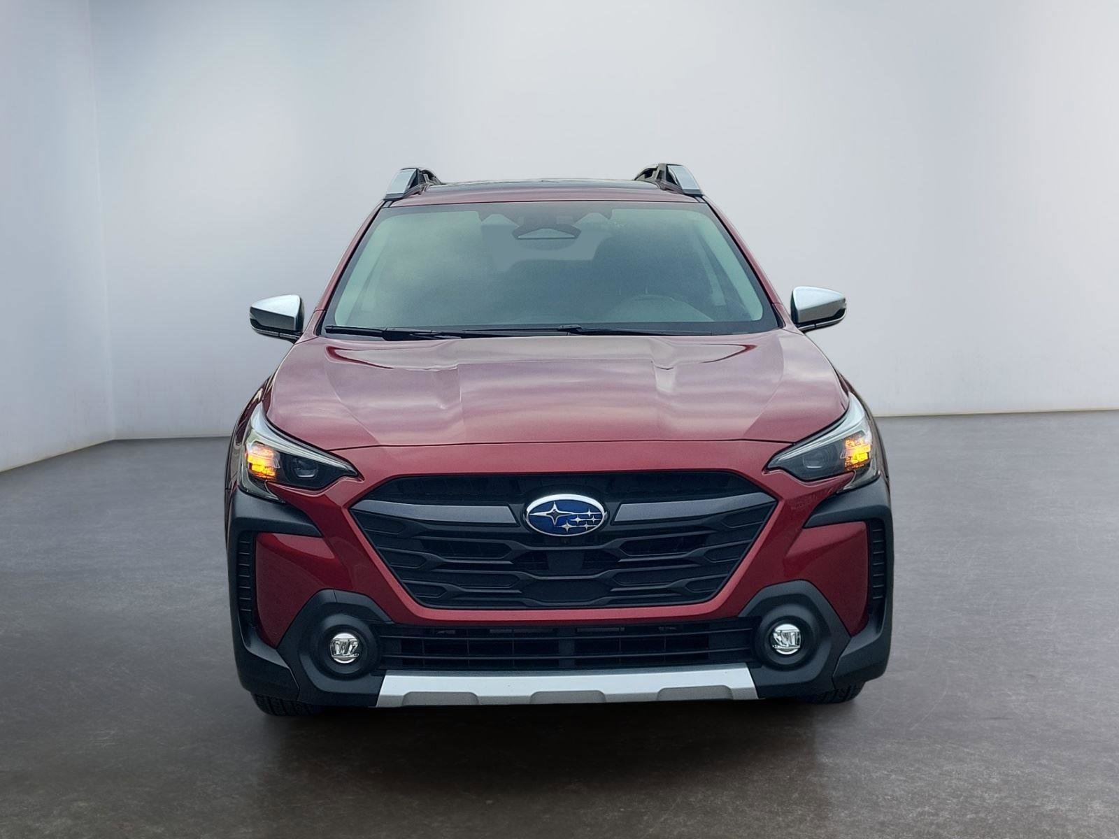 Used 2025 Subaru Outback Touring XT image 8