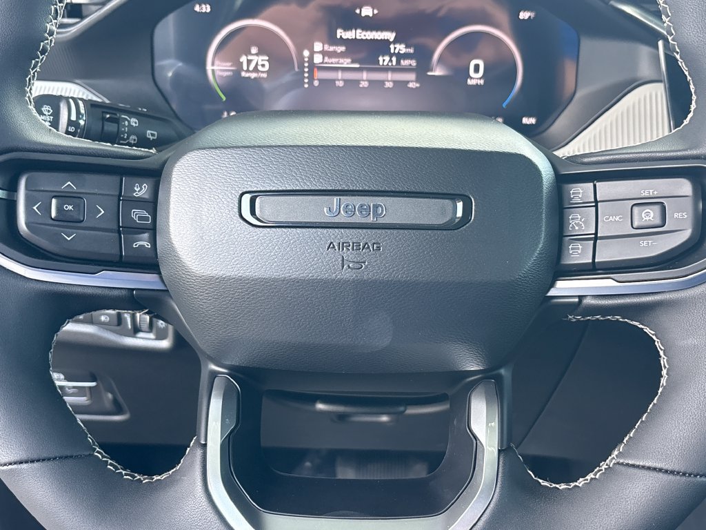 New 2026 Jeep Cherokee Laredo AWD/4WD image 19