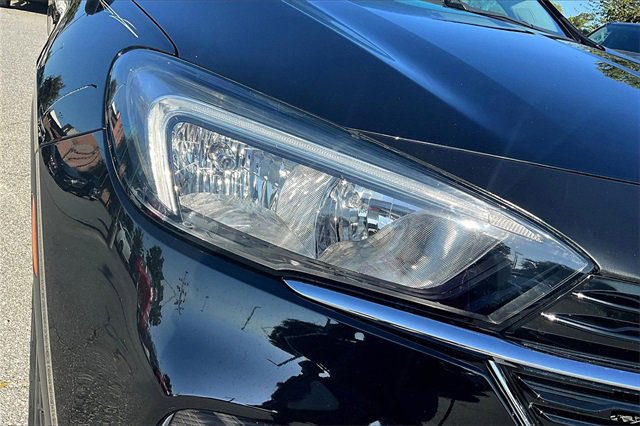 Used 2021 Buick Encore GX Select image 32