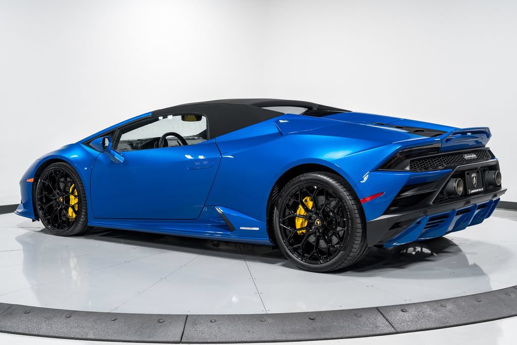 Used 2023 Lamborghini Huracan EVO AWD/4WD image 42
