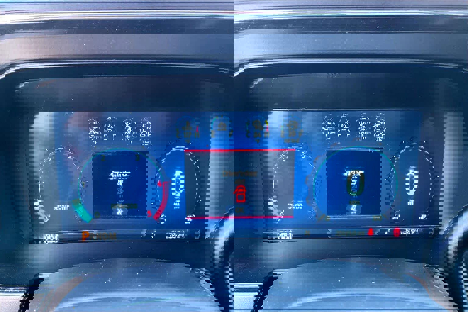 Used 2024 Ford F250 Lariat w/ Sport Appearance Package image 25