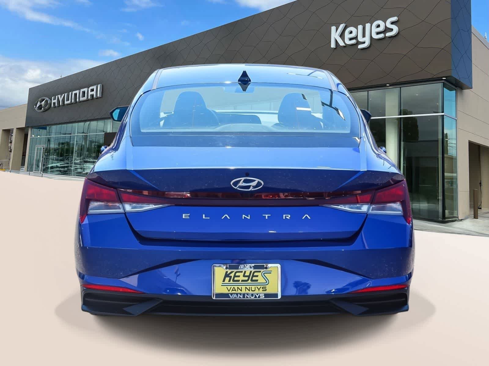 Certified 2023 Hyundai Elantra SEL image 6