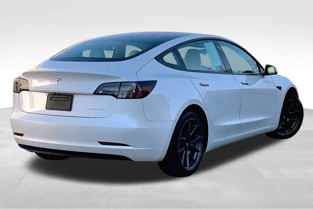 Used 2021 Tesla Model 3 Long Range image 13
