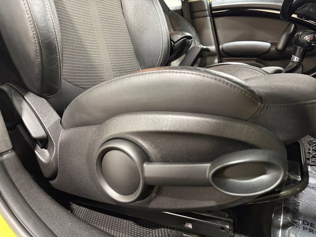 Used 2012 MINI Cooper Countryman S image 14