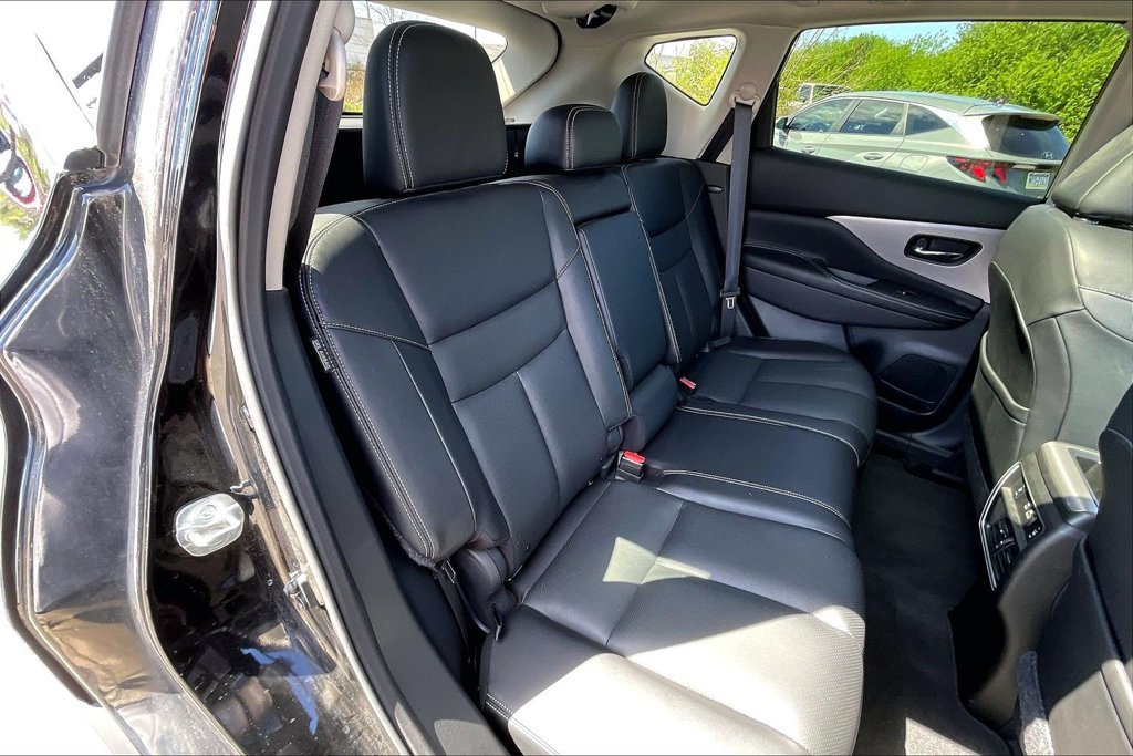 Used 2023 Nissan Murano SL w/ SL Moonroof Package AWD/4WD image 26