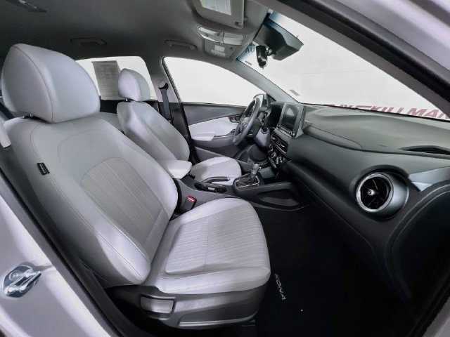 Used 2023 Hyundai Kona SEL AWD/4WD image 37