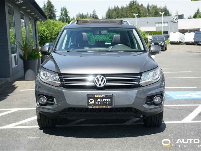 Used 2015 Volkswagen Tiguan SEL AWD/4WD image 23