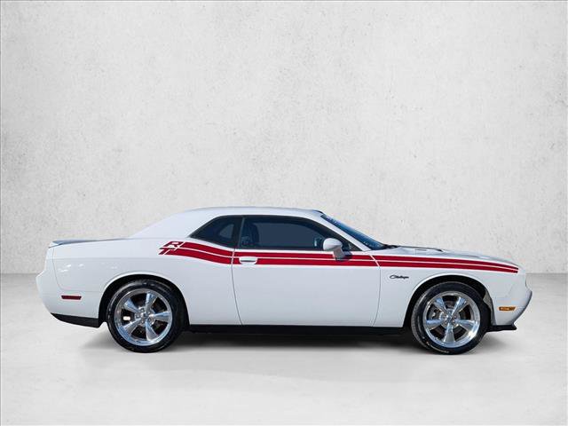 Used 2012 Dodge Challenger R/T RWD image 4