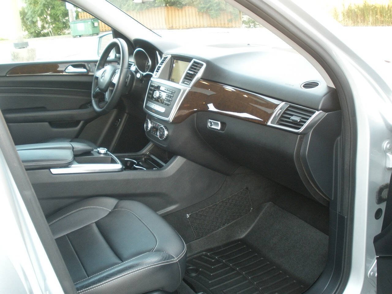 Used 2015 Mercedes-Benz ML 350 4MATIC image 30