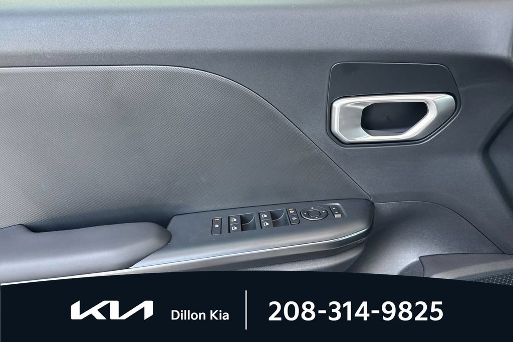 New 2026 Kia K4 FWD image 13