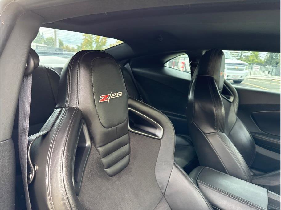 Used 2015 Chevrolet Camaro Z/28 image 21