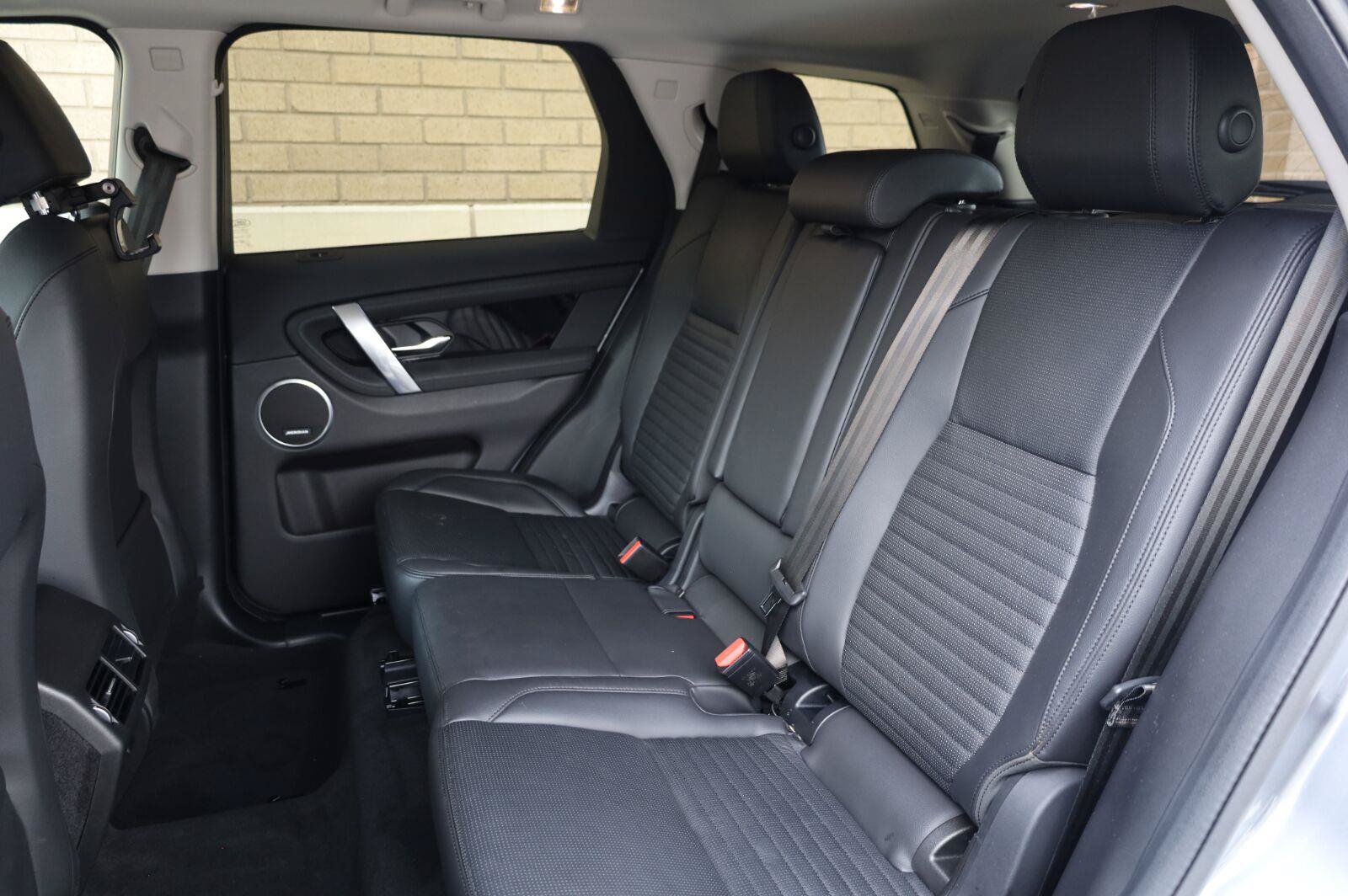 Used 2023 Land Rover Discovery Sport S AWD/4WD image 21