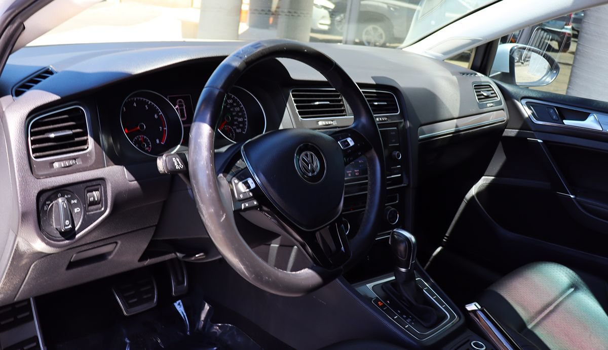 Used 2019 Volkswagen Golf Alltrack S AWD/4WD image 38