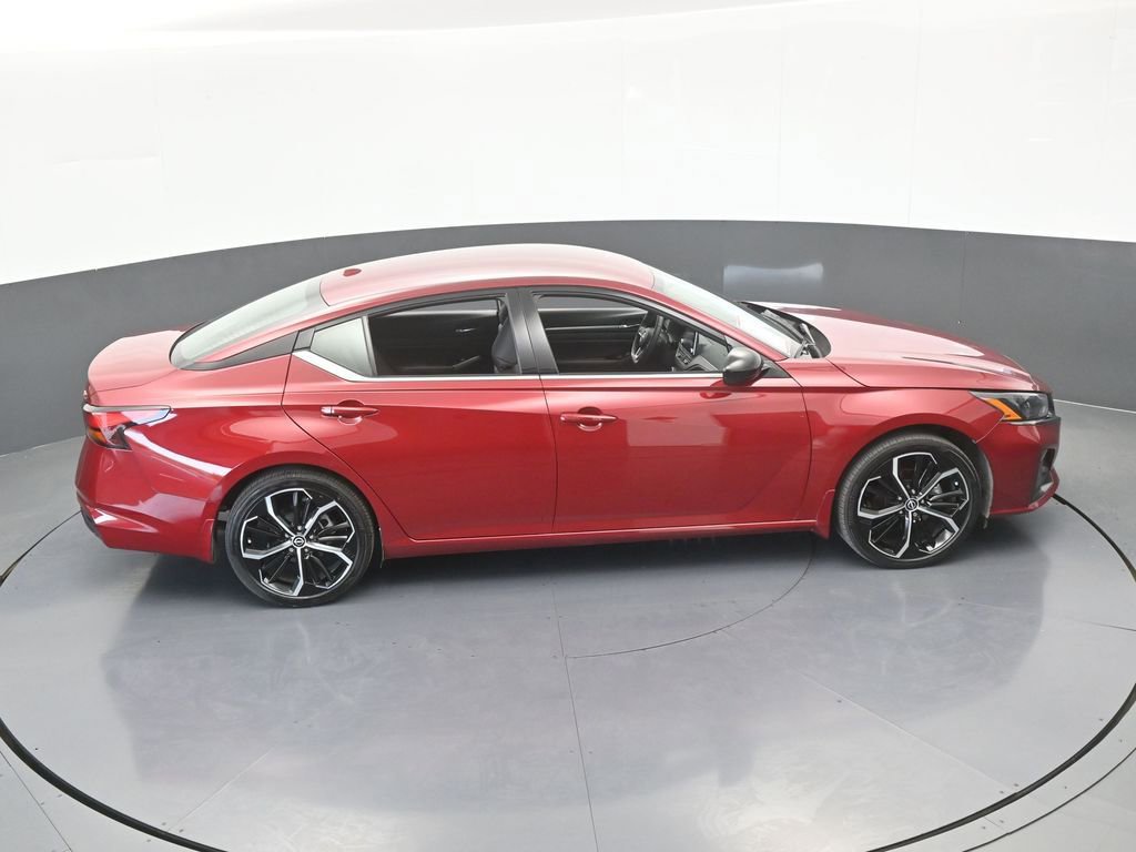 Used 2024 Nissan Altima 2.5 SR image 51