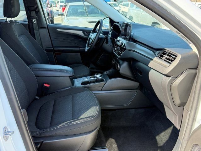 Used 2023 Ford Escape Active image 23