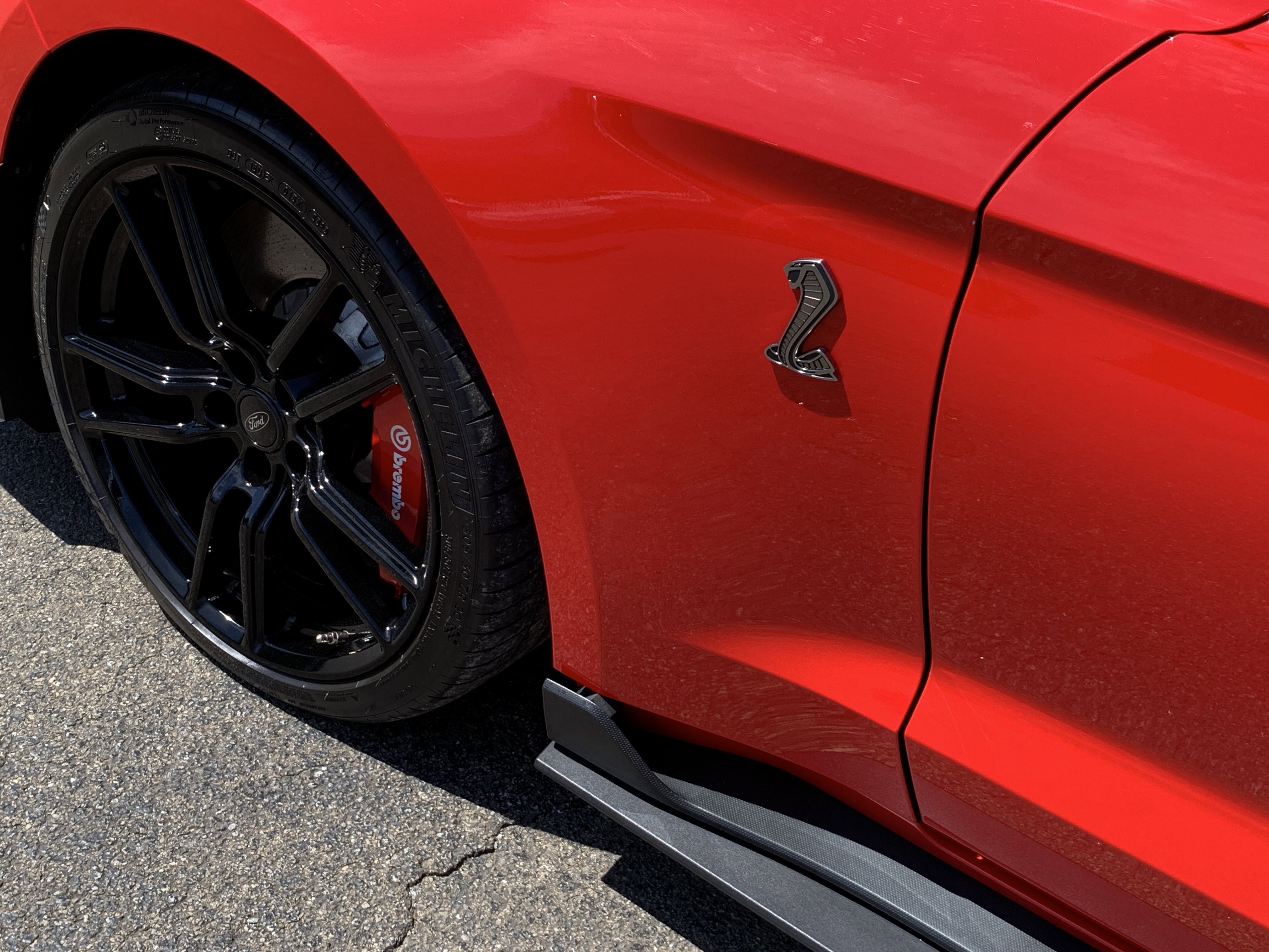 Used 2021 Ford Mustang Shelby GT500 w/ Technology Package RWD image 60