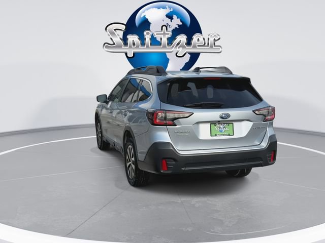 Used 2022 Subaru Outback Premium image 8