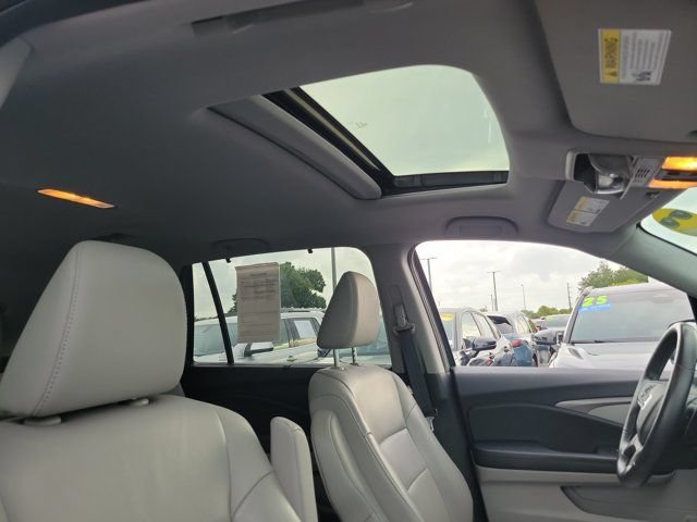 Used 2021 Honda Pilot Special Edition image 7